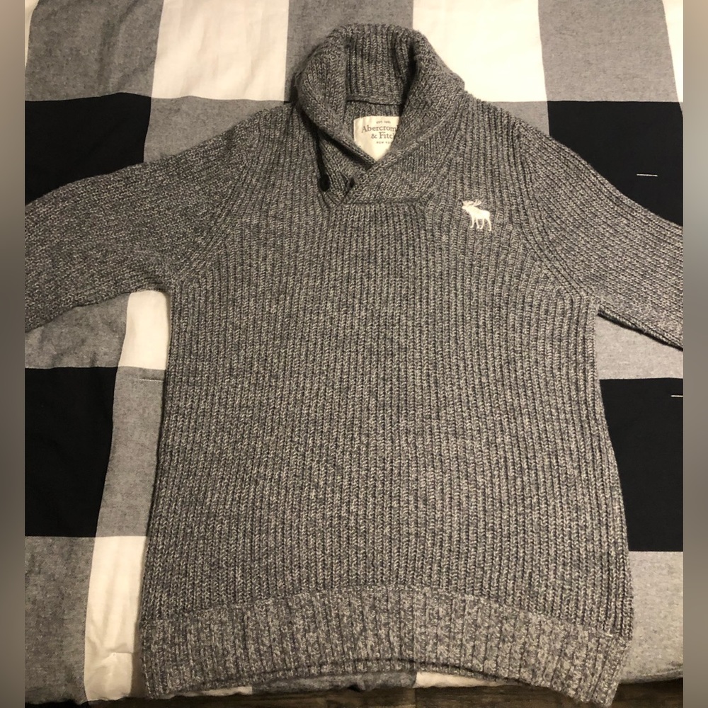 Abercrombie and Fitch Knit Mock Neck Sweater